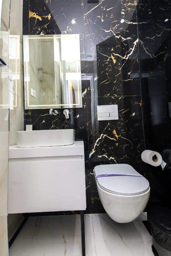 N Center By Noshi Hotel